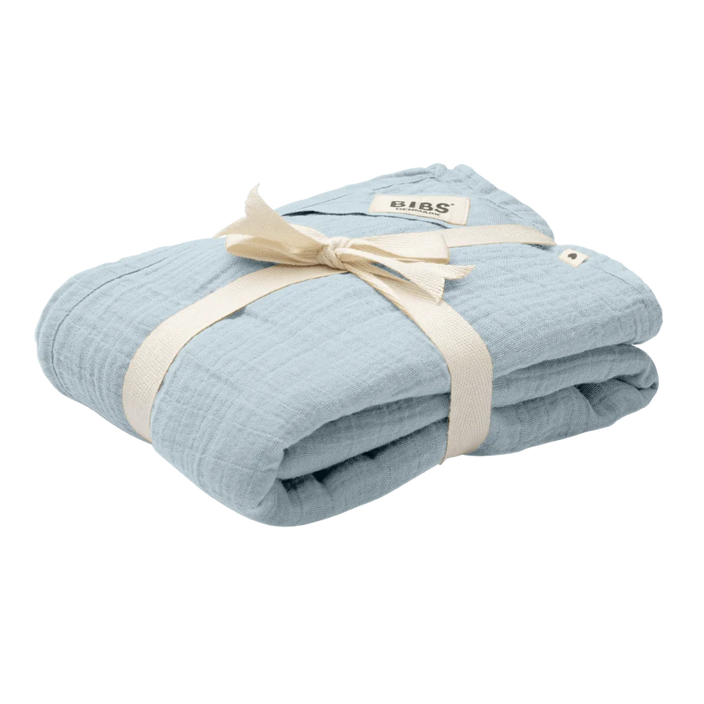 BIBS Muslin Swaddle 120×120 cm – Baby Blue v:1010968 BIBS Muslin Swaddle 120×120 cm – Baby Blue v:1010968
