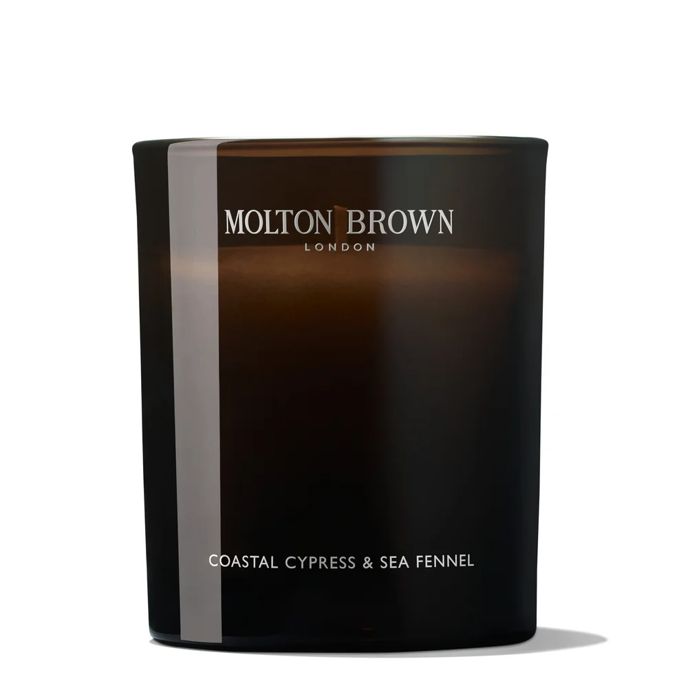 Coastal Cypress & Sea Fennel Signature Candle 190 g – Molton Brown v:5440913 Coastal Cypress & Sea Fennel Signature Candle 190 g – Molton Brown v:5440913
